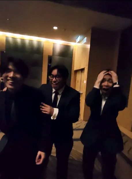 Interactive magic show at corporate event Sydney CBD